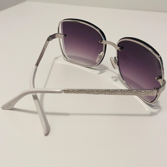 Nanette Lepore  GYNN0720-R NN285 Square Black Sunglasses Silver White Frame - Picture 6 of 8